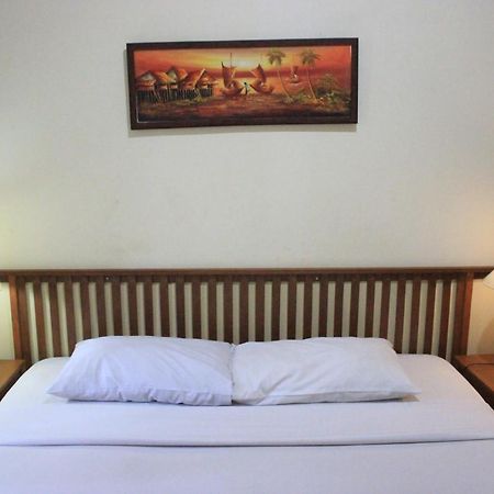 Diwangkara Beach Hotel & Resort Sanur  Exterior photo