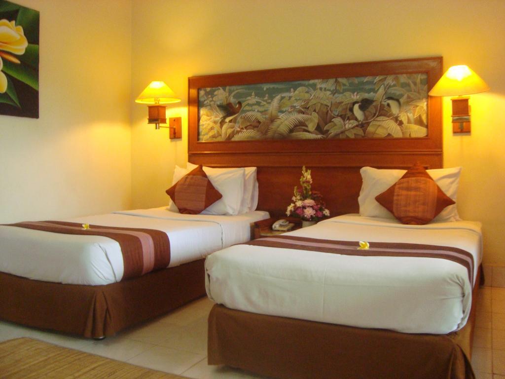 Diwangkara Beach Hotel & Resort Sanur  Exterior photo