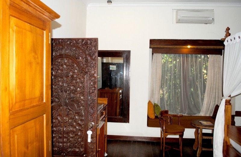 Diwangkara Beach Hotel & Resort Sanur  Exterior photo