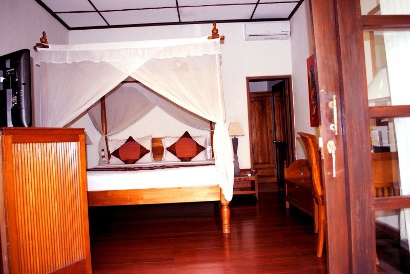Diwangkara Beach Hotel & Resort Sanur  Exterior photo