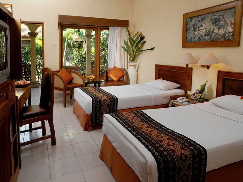Diwangkara Beach Hotel & Resort Sanur  Exterior photo