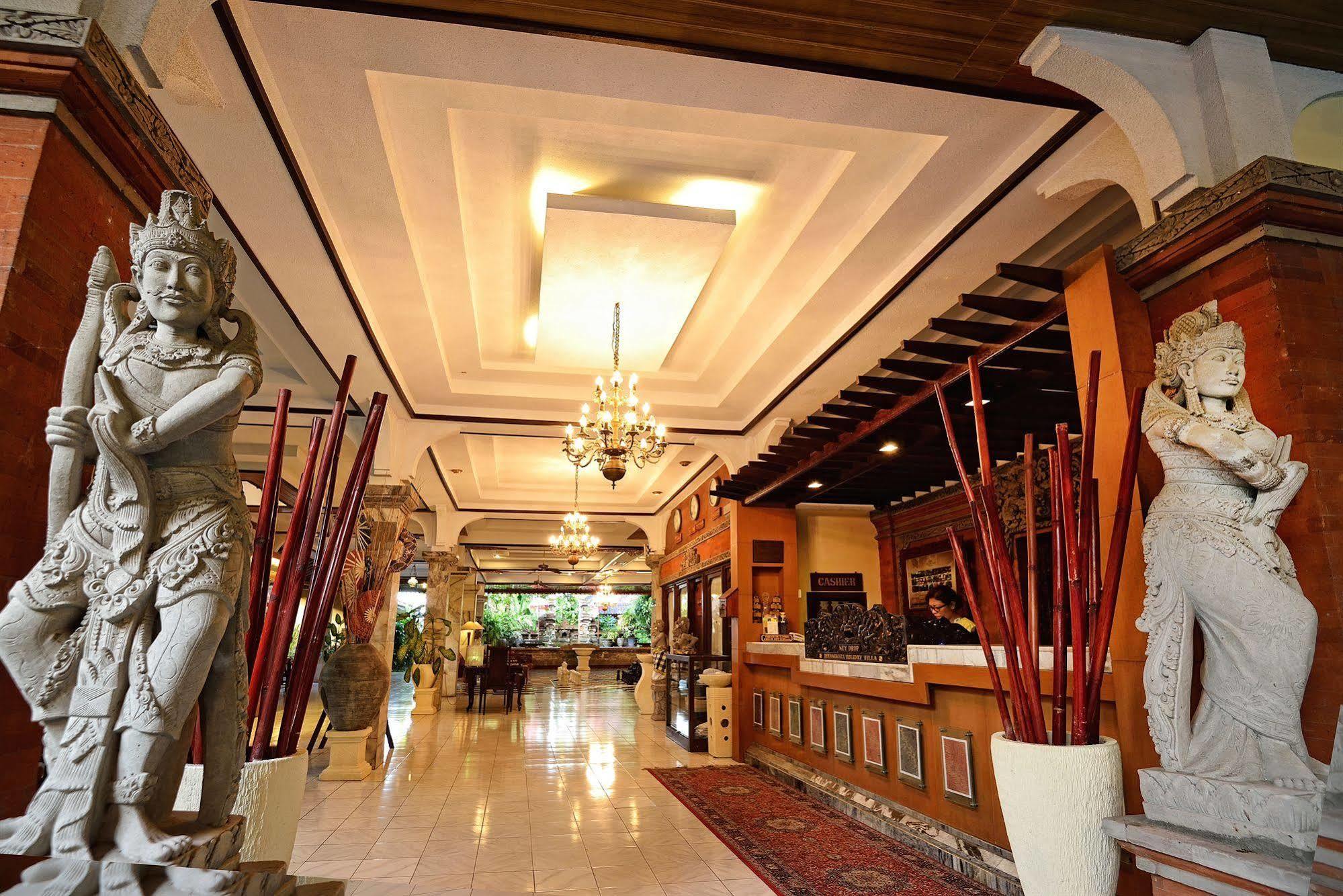 Diwangkara Beach Hotel & Resort Sanur  Exterior photo