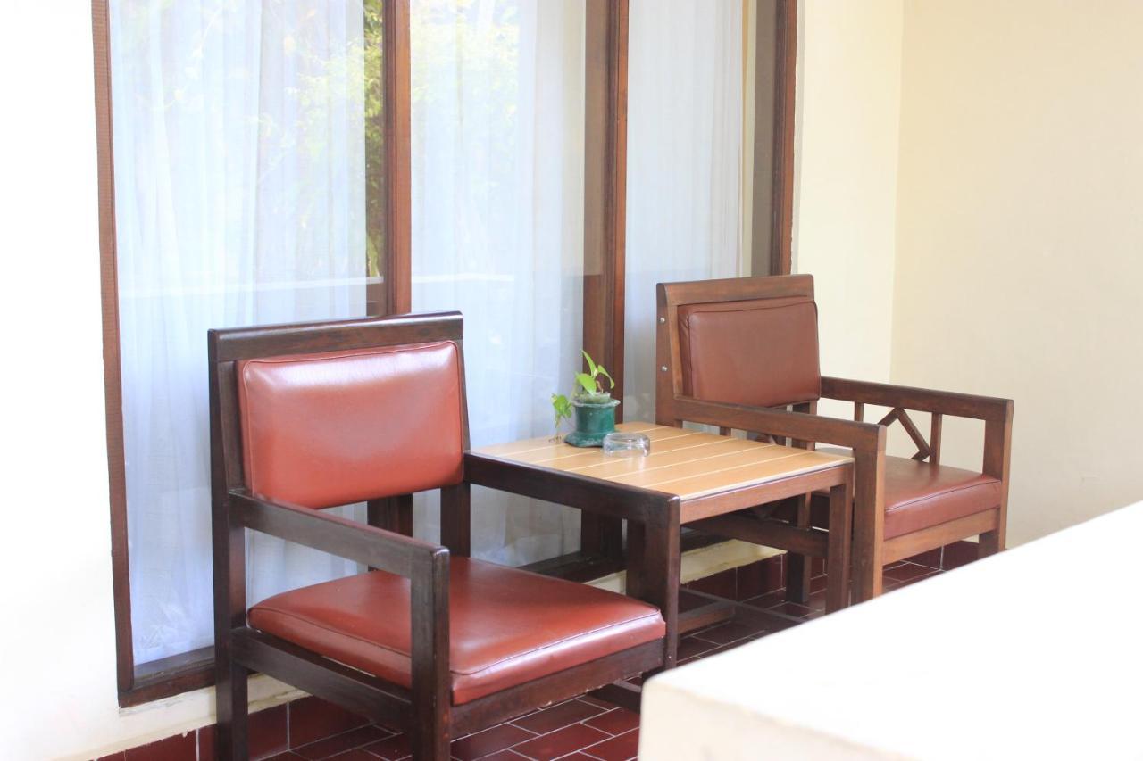 Diwangkara Beach Hotel & Resort Sanur  Exterior photo